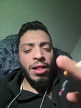 AmjadAlpha Chat XXX live