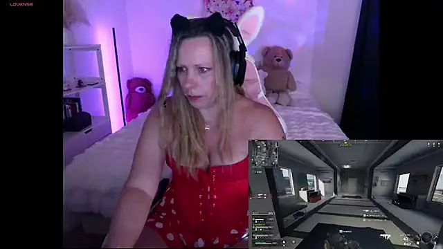 ArchangelTheFrancaise Adlı Modelin Web Kamerası Şovu