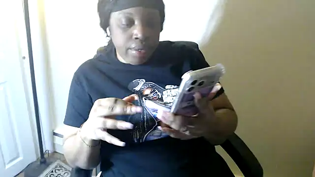 Sexymona1218's Live XXX Chat