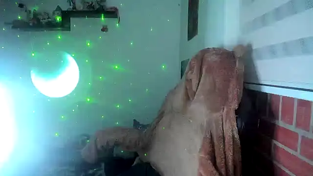 Shaddycute_ Chat XXX live