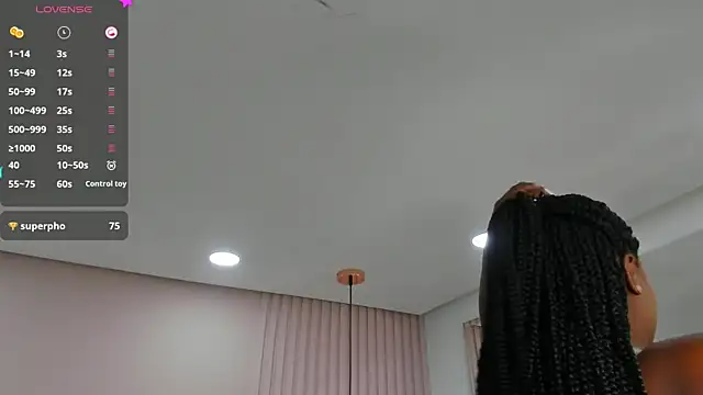 laia_fisher_: онлайн-секс-чат