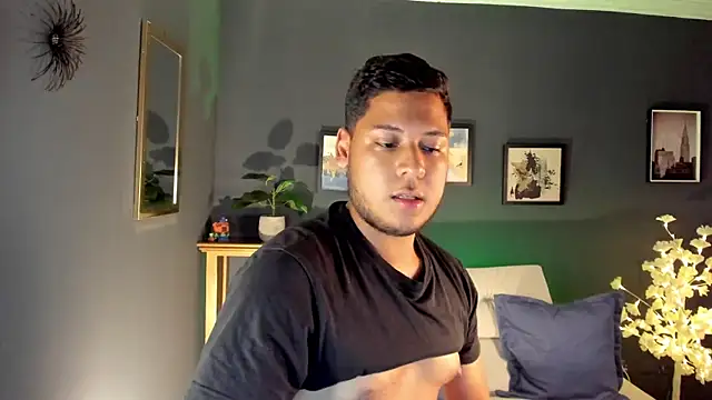 Akon_2XXX 在線直播表演