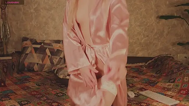 EternalOphelia élő XXX-chatje