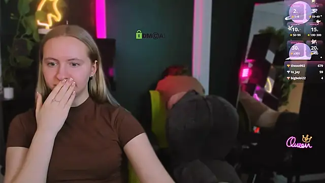 mila_glow1's Live XXX Chat