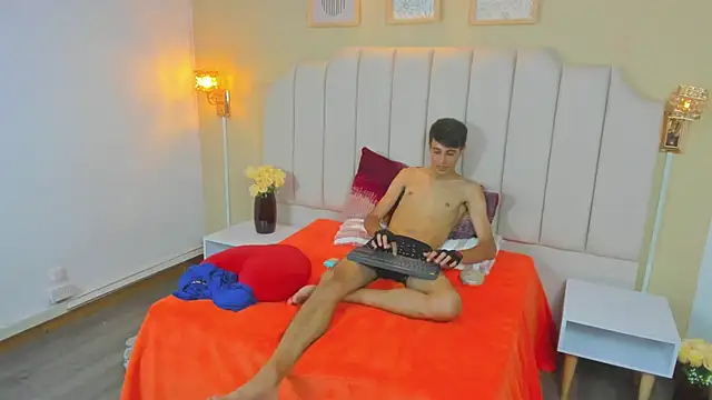 thomas_dikey Show Webcam