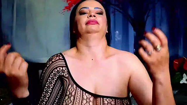 Czat XXX na żywo – ElizabethEven