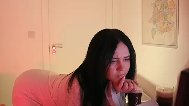 mira_mmira: απευθείας συνομιλία ΧΧΧ