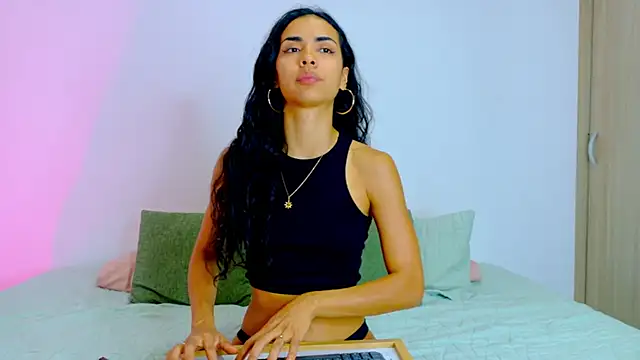 kimandlu Chat XXX live