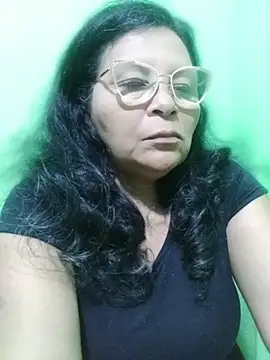 Amarantha25: онлайн-секс-чат