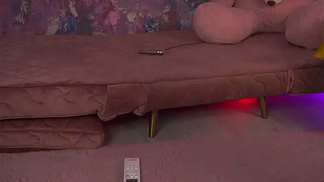 Pokazy przed kamerką – Ava_Solis