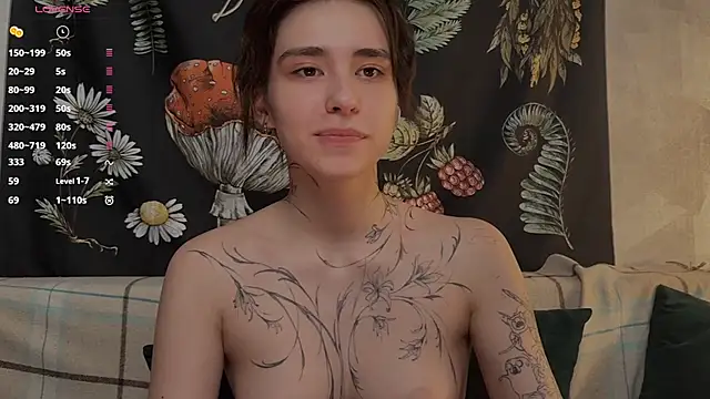 fullofluv's Live XXX Chat