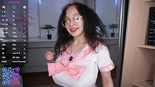 Sembang XXX Secara Langsung HannaHayles