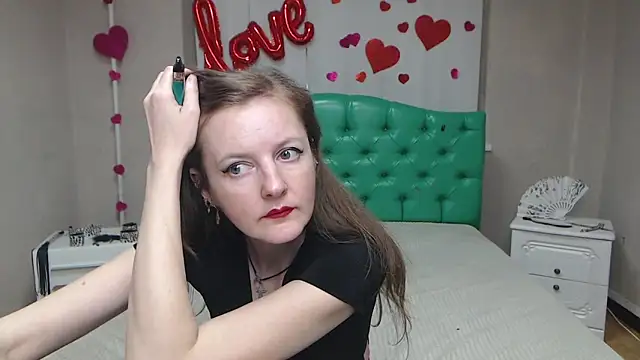 Czat XXX na żywo – MeganPirs