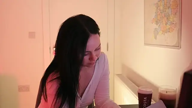 Czat XXX na żywo – mira_mmira