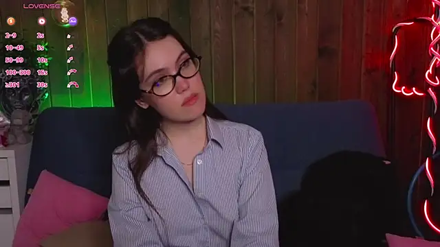 Webkamerová show ToshaSelinger