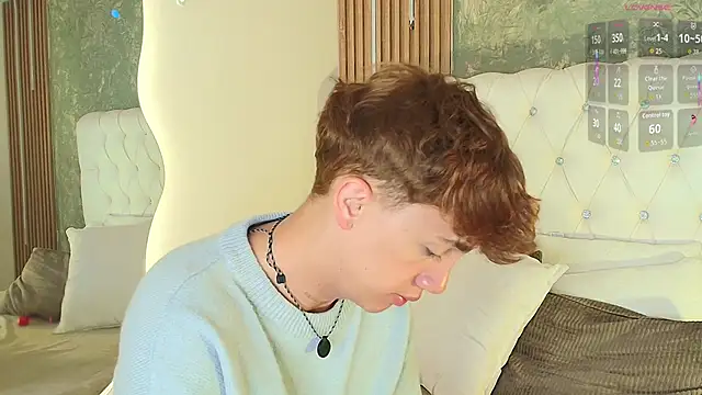 Tomy_Rox Adlı Modelin Canlı XXX Sohbeti