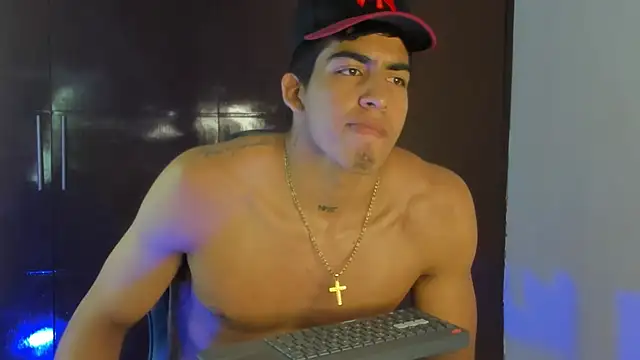 Milo_LatinBoy Obrolan Langsung XXX