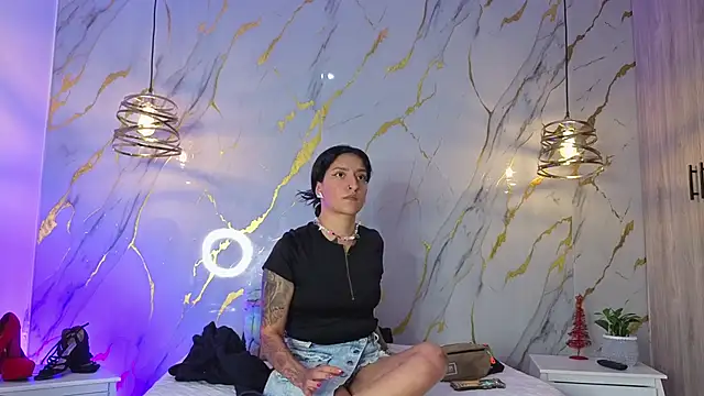 Scaarlettfox's Live XXX Chat