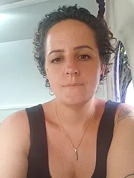 emiliemilfn Webbikameraesitys