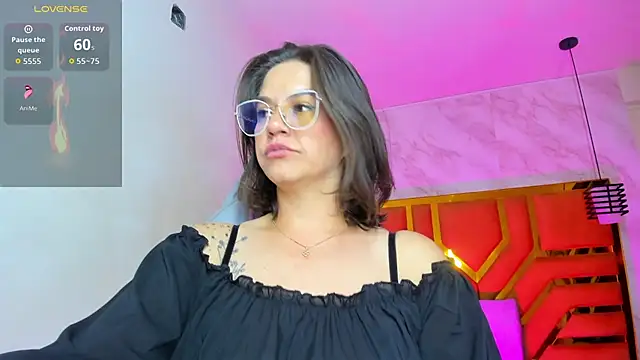 Luciifeer_: онлайн-секс-чат