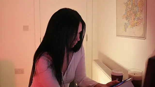 mira_mmira's Live XXX Chat