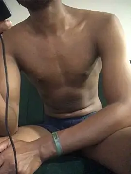 แชท XXX สดของ FuckBuddy0228