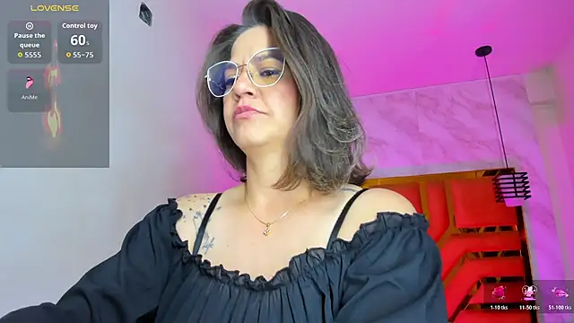 Luciifeer_ Chat XXX in diretta