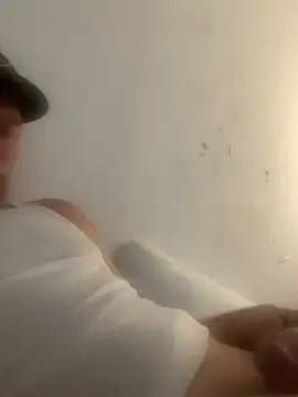 sofnhornyforu Show in webcam