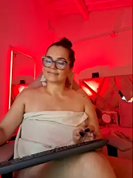 MariaPau_83 Chat XXX in diretta