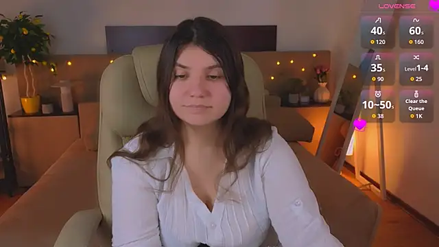 Viola__Shy Chat XXX in diretta