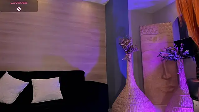 IsabellaMoreau Chat XXX in diretta