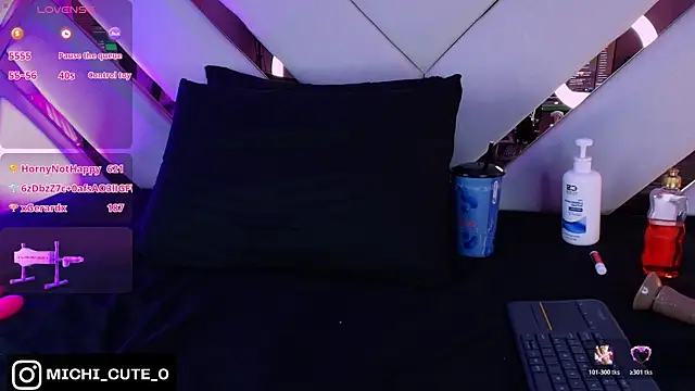 Chatroom XXX en direct de michelle_cutee_