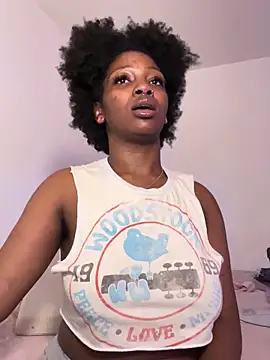 Chat +18 de mochamimi ao vivo