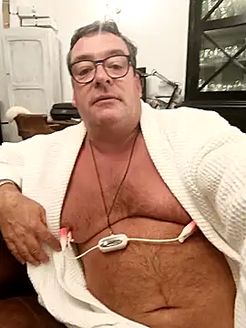 Chat +18 de MountJohnXL ao vivo