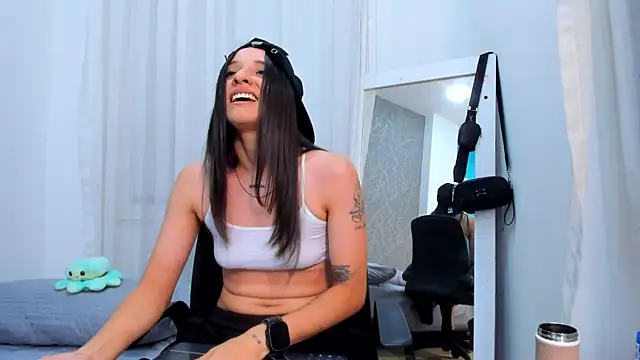 ViictoriiaSaenz's Live XXX Chat