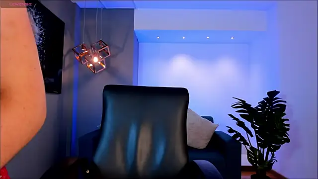 Alicee_Broownn Chat XXX in diretta