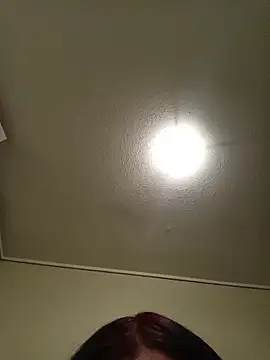 ALISA_DI: онлайн-секс-чат