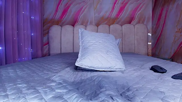 mia_stanfort's Live XXX Chat