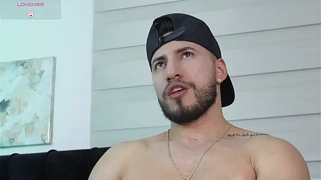 Czat XXX na żywo – Thiago_Hill