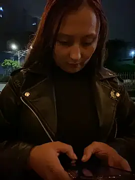 Chat +18 de Scarlet_auraa ao vivo