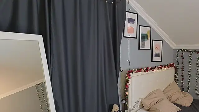 Živý XXX chat Lili_Torin