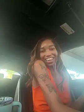 LunaBl00m – Live XXX-chat