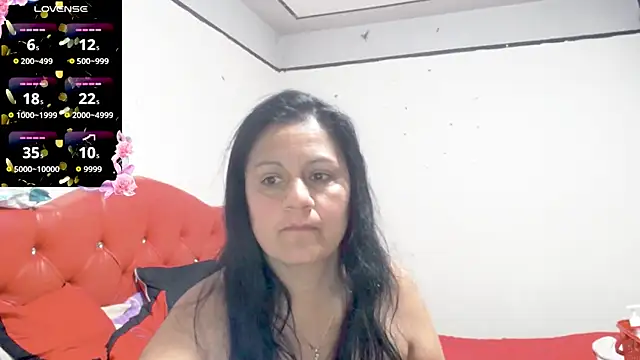 sexy_jhoan88: онлайн-секс-чат