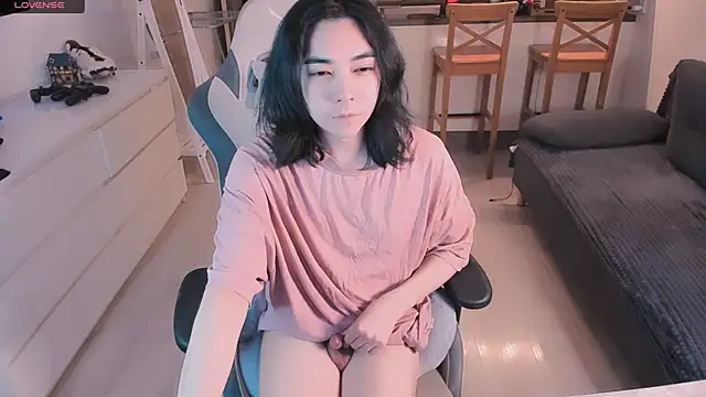 Chat XXX en directo de Judame_Aoi