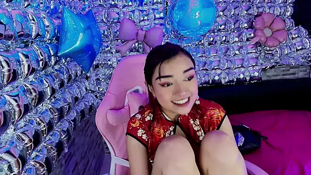 lala_cherry Adlı Modelin Canlı XXX Sohbeti