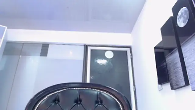 Czat XXX na żywo – aleesha_cameron02