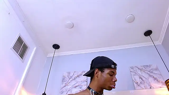 Santiago_Ortiz_ 在線直播表演