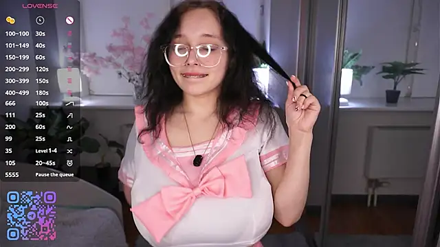 HannaHayles' Live XXX Chat