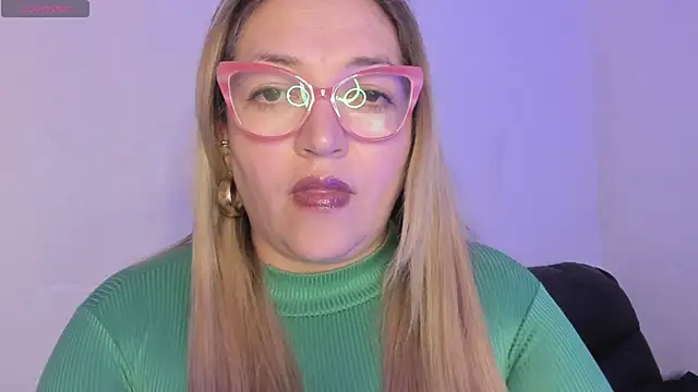 Naty_Mature_ Live XXX-Chat