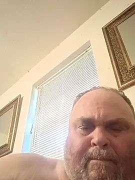 jamestexas Show in webcam